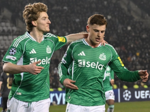 Њукасл демонстрирао силу над Карабагом, Гордон бројао до четири