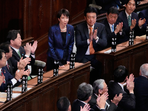 Такаичи поново изабрана за премијерку Јапана