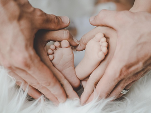 Идеални услови или реалне околности – зашто млади све чешће одлажу одлуку о родитељству