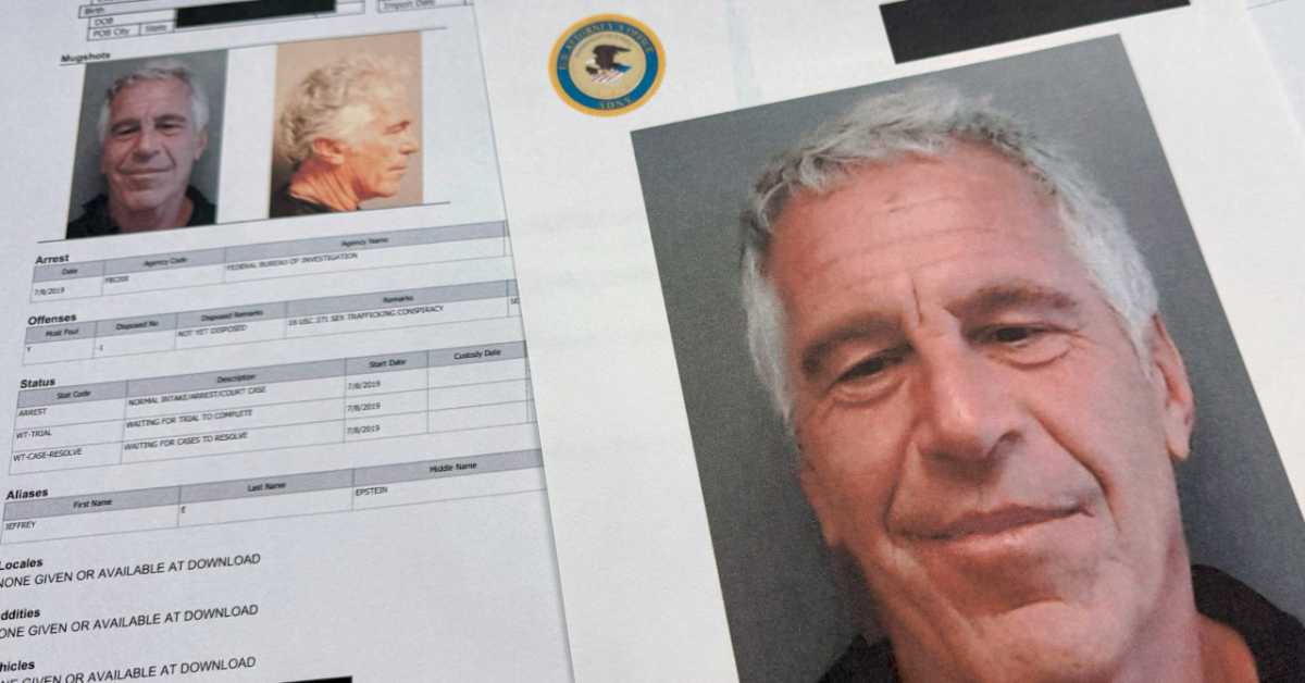 Шта откривају документи о Епстину – жртве и девојке из Србије, имена моћника и даље заштићена