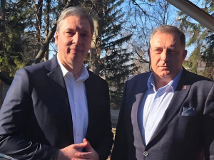 Вучић са Додиком о регионалним питањима и сарадњи Србије и Српске