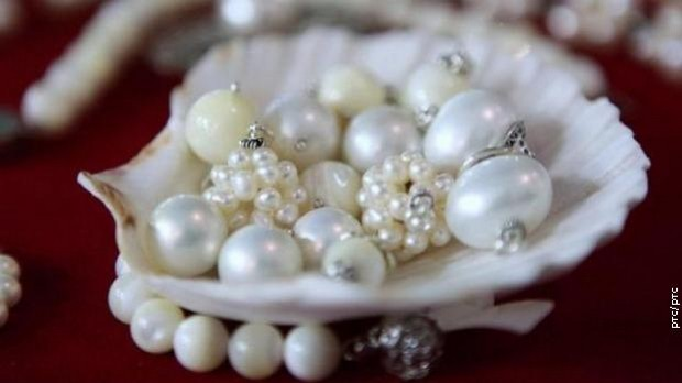 Од злата јабука: Охридски бисери