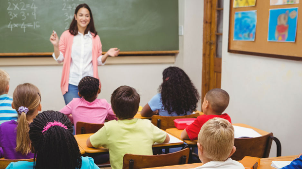 Говори да бих те видео: Време у школи увек споро пролази