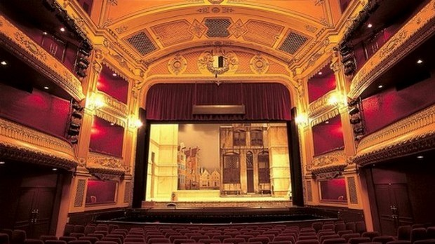 Драмски програм: Џејмс Хедли Чејс: Апартман 27