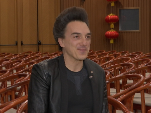 Слободан Тркуља у Сава Центру на посебном наступу у завршници кинеског Фестивала светла