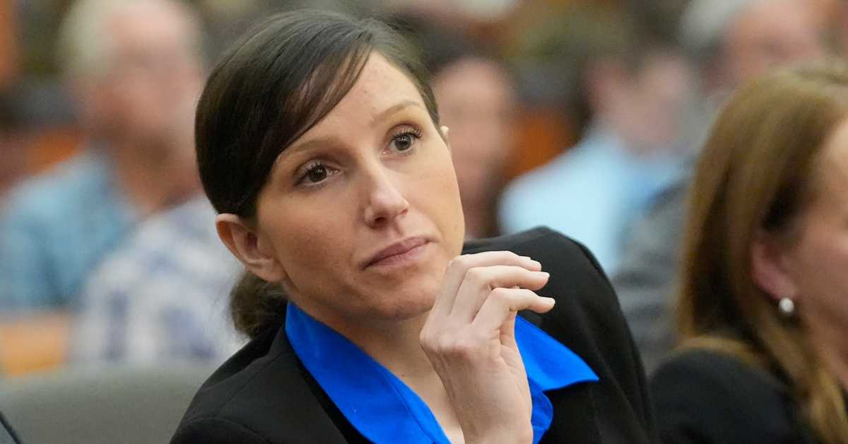 Написала књигу да синови лакше преболе смрт оца, сада оптужена за његово убиство