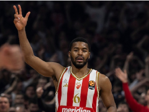 Батлеров плес по периметру одбио све налете Ефеса - Звездина рововска победа