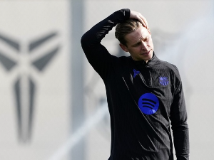 Френки де Јонг најмање пет недеља ван терена