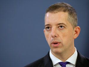 Ђурић у Вашингтону са помоћником државног секретара Ханраханом о унапређењу сарадње САД и Србије 