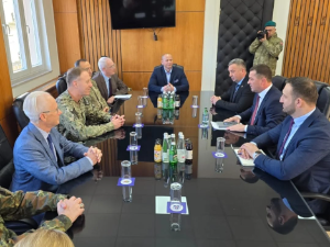 Адмирал Викоф на северу КиМ – састанци са председницима српских општина о безбедности и изазовима