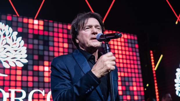 Бачена бомба на кућу Здравка Чолића