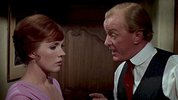 Шпијунка Дарлинг Лили