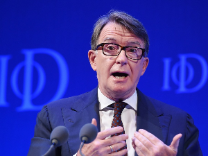 Политичко-шпијунска афера тресе Британију – хоће ли лабуристичка влада преживети скандал "принца таме"