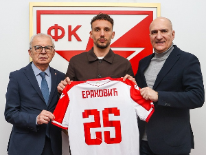 Страхиња Ераковић се вратио у Црвену звезду