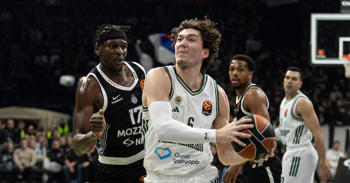 Енергични Партизан води после прве деонице, навијачи дају ветар у леђа