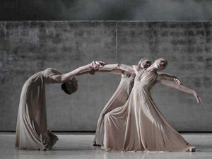 Сто година балета у Народном позоришту – Руси долазе, 1. епизода 