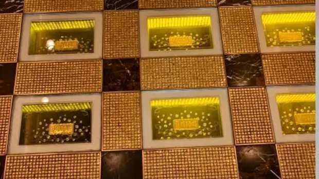 Кинески хотел почупао златне полуге из пода улазног простора и продао их за милионе