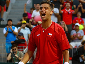 Лајовић поражен, Србија губи после првог сингла у Чилеу