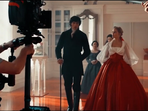 Филм "Оркански висови" са Марго Роби и Џејкобом Елордијем стиже у биоскопе