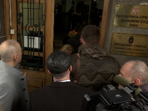 Почело суђење родитељима малолетног дечака који је убио вршњака у Нишкој Бањи