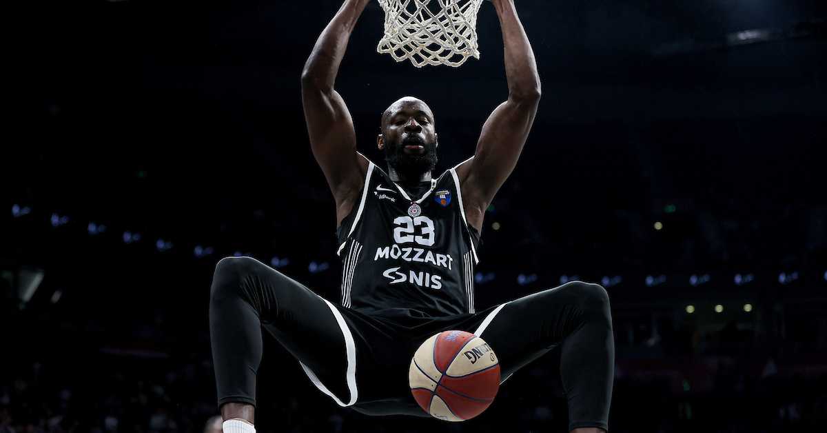 Вашингтонов повратак у великом стилу, Партизанов реванш Дубаију