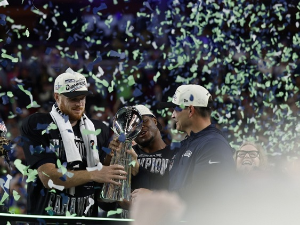 За прави Супербоул је потребно двоје – Сијетл оставио Њу Ингланд без шансе и освојио другу НФЛ титулу