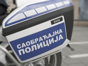 Жена искључена из саобраћаја, возила 221 километар на час на мото-путу Лајковац-Ваљево