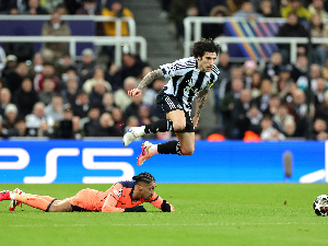 Јамал у последњој секунди спасио Барселону пораза у Њукаслу