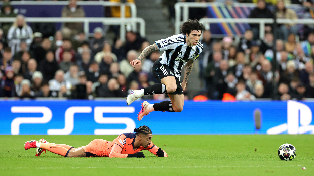 Јамал у последњој секунди спасио Барселону пораза у Њукаслу