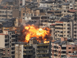 У Либану расељено око 780.000 људи; Пали дронови код аеродрома у Дубаију