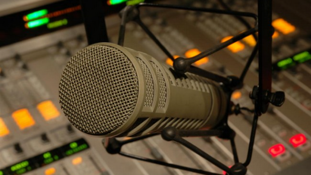 Како млади доживљавају деведесете 