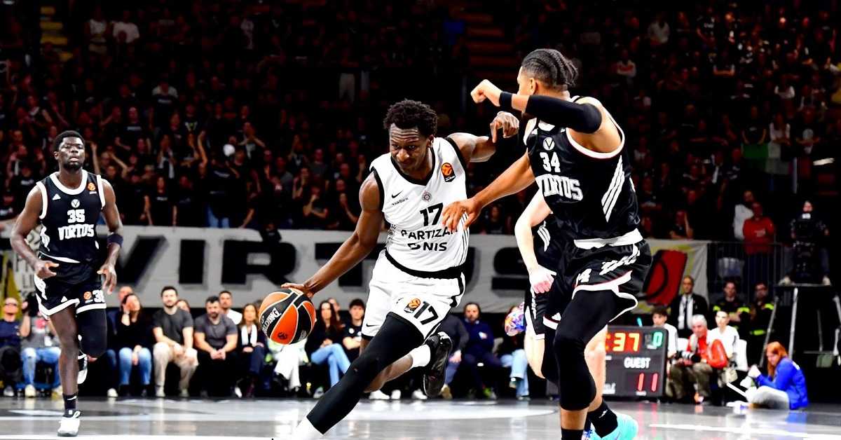 Партизан покорио Болоњу - Карлик командовао, Бонгин дабл-дабл