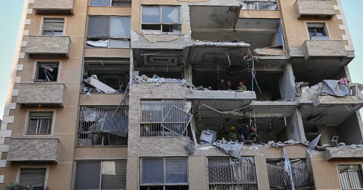 Погођена стамбена зграда у центру Бејрута; Пресретнуте ракете у Катару