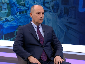 Лончар: У наредних годину до годину и по дана решићемо листе чекања