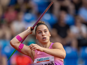 Адриана Вилагош брани титулу у Никозији – на Купу Европе циља хитац преко 63 метра