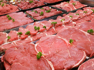 Квалитет и количина меса која се продаје, утичу на цене - јефтиније неће бити, али је понуда стабилна