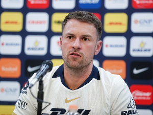 Арон Ремзи не игра за Велс у баражу за Светско првенство