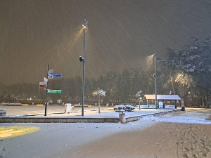 Снег пада на Златибору, Тари и Копаонику, делови Рудна без струје