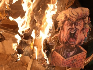 Рат против Ирана - хиљаде људи на 