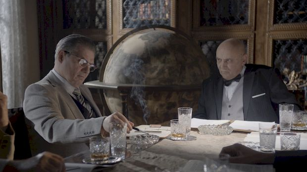 Тито - између истока и запада, документарно играна серија