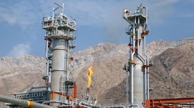 Нагли скок цена нафте и гаса – Вучић: Компликована ситуација за нас, шест питања је кључно; Влада Србије донела хитне мере