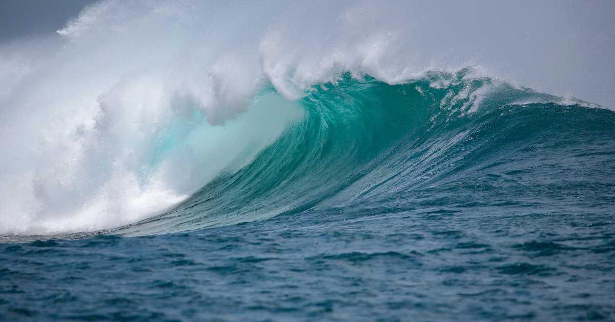 Како да „откључамо" и искористимо енергију таласа у океанима