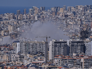 Од почетка ваздушних напада више од 500 погинулих у Ирану; у Кувајту пало неколико америчких авиона