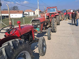 Двадесети дан протеста пољопривредника – блокаде путних праваца широм Шумадије