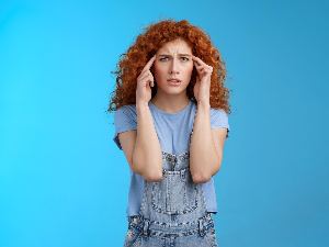 Мигрена није само главобоља – четири фазе напада које треба да препознате