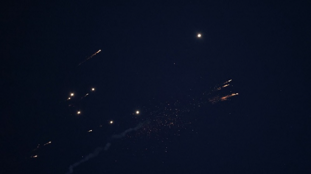 Експолозије у Дохи; Централна команда САД: Уништени сви бродови Ирана у Оманском заливу; Ердоган позива на мир