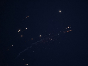 Експолозије у Дохи; Централна команда САД: Уништени сви бродови Ирана у Оманском заливу; Ердоган позива на мир