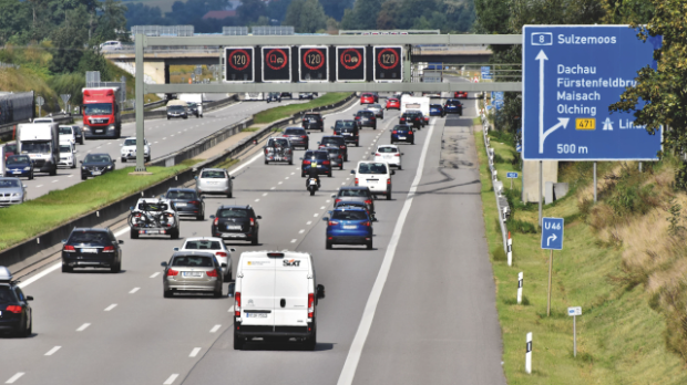 Одговор на енергетску кризу – ИЕА позива на ограничење брзине аутомобила и рад од куће