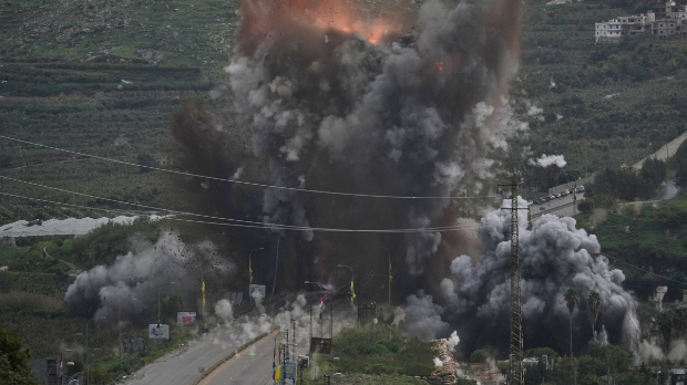 Трамп: Наредићу војсци да на пет дана одложи све војне нападе на иранску енергетску инфраструктуру