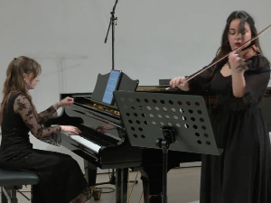 Музика, пријатељство и снови - Сташа и Нина заједно на сцени